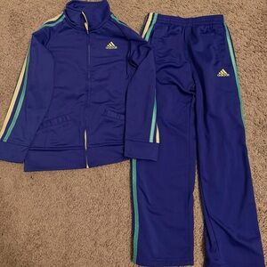 LAST CHANCE* Adidas Purple Tracksuit with Stripes Girl 6x